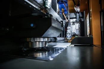 laser-stanmaschine1.i7563-kPHBQVZ-w1000-l1-n1