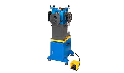 TRIS sheet metal beading machine with three forming units for beads, edges and hems